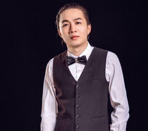 吕德华吃瓜爆料视频播放,揭秘娱乐圈幕后真相  第1张